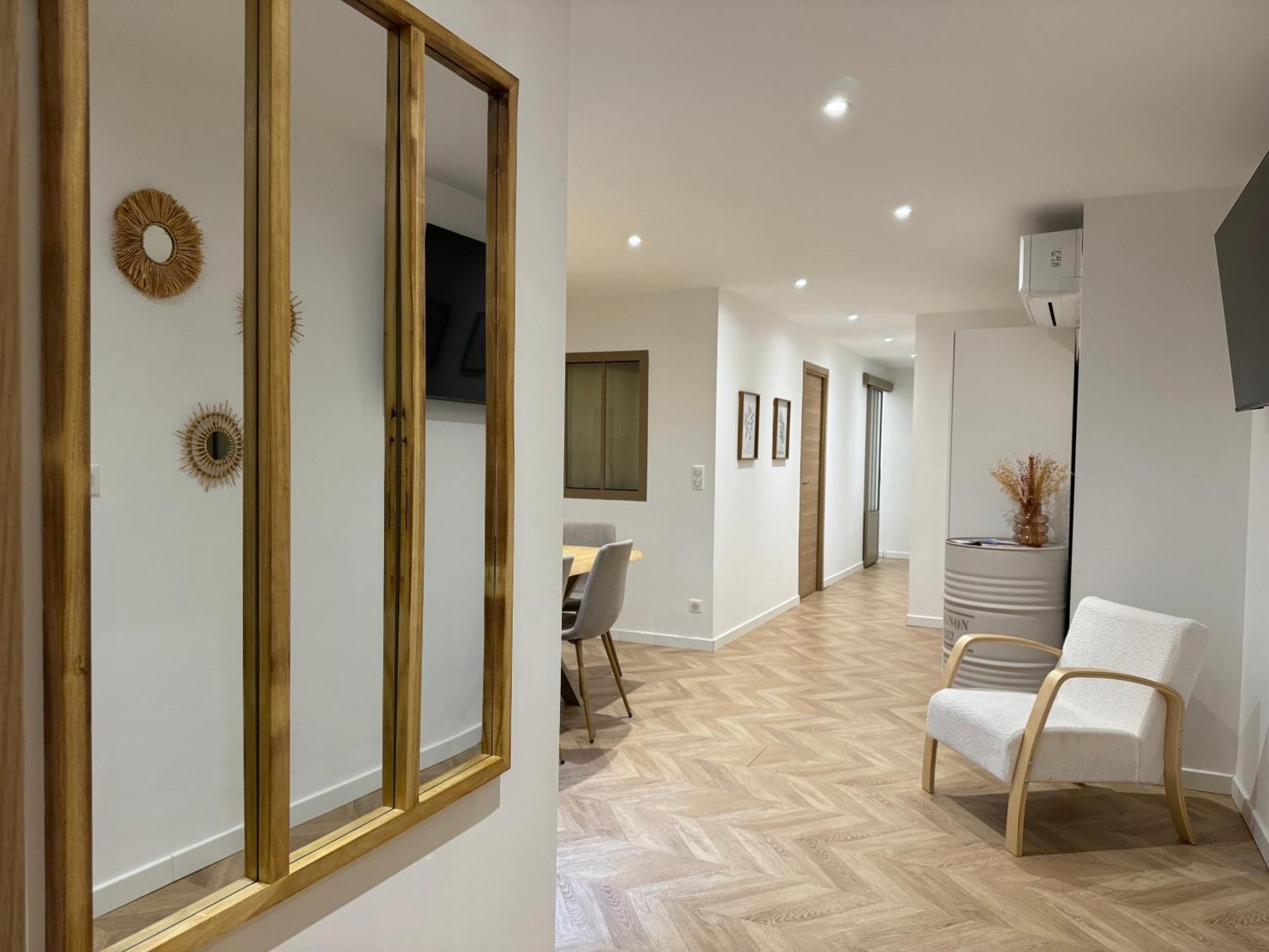Le Rive Droite - Gare Centre - Wifi - Terrasse - Face Remparts Apartment Avignon Ngoại thất bức ảnh