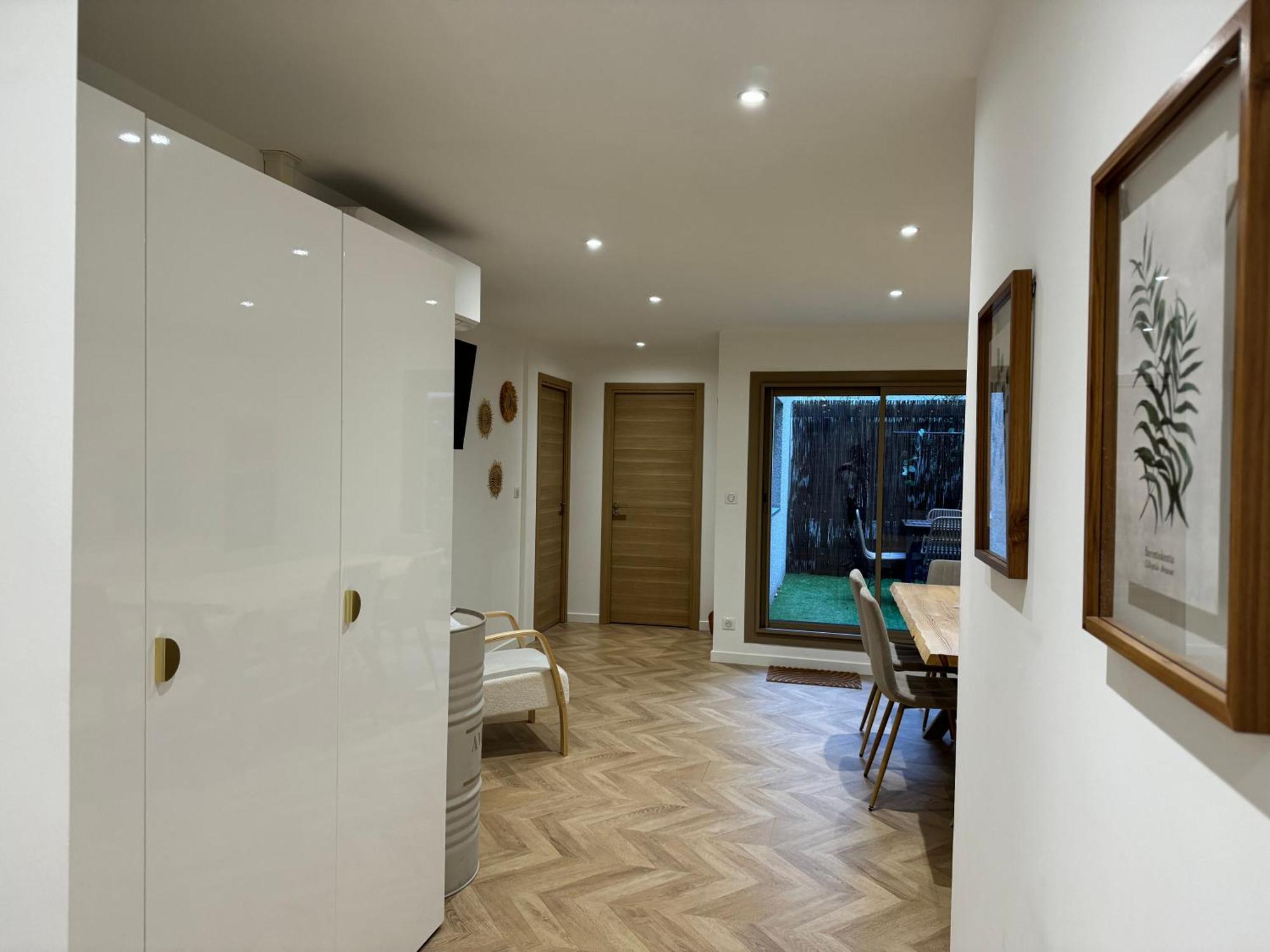 Le Rive Droite - Gare Centre - Wifi - Terrasse - Face Remparts Apartment Avignon Ngoại thất bức ảnh
